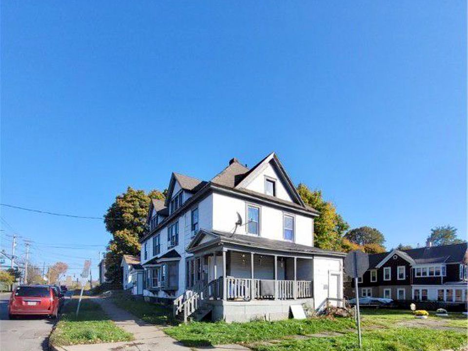 2nd image of 325 Bellevue Ave