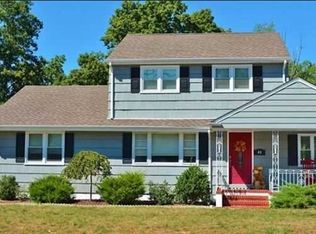 40 Emerson Rd, Westwood, NJ 07675