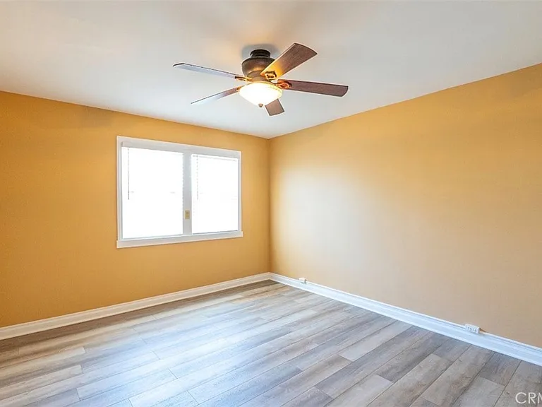 1188 Witt St — Photo 15