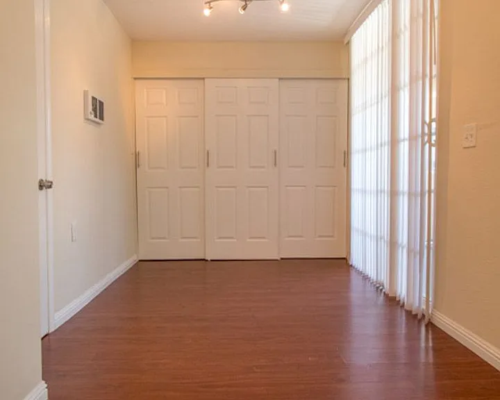 Conveniently Close to the Beach & Bay From This 1 Bed/1 Bath in Mission Beach! — Photo 9