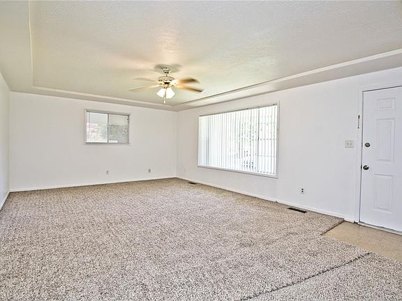 5th image of 304 NW 4th St