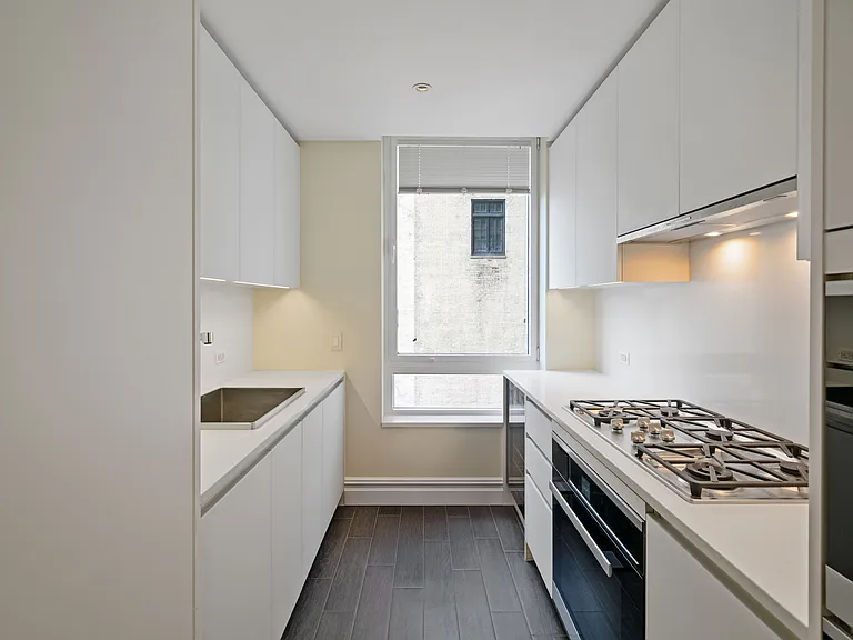 279 Central Park W #10C — Photo 12