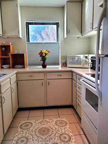 2015 Blake Ave #28 Photo 1 2015 Blake Ave #28 Photo 1