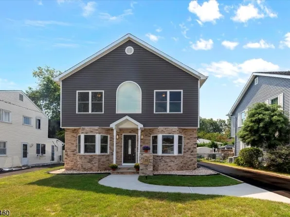 25 Sunset Dr, Clark Twp., NJ 07066