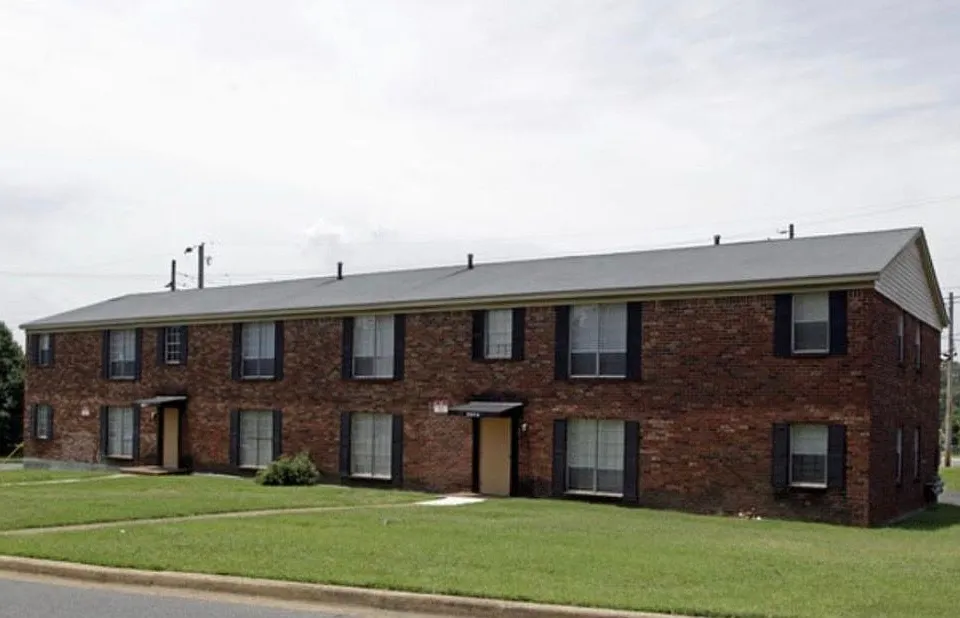 3737 Hillbrook Rd #5