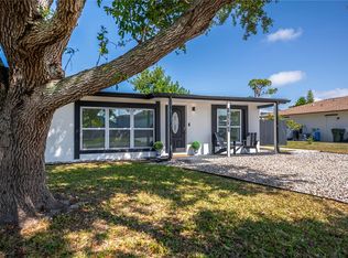 1050 Olympia Rd, Venice, FL 34293