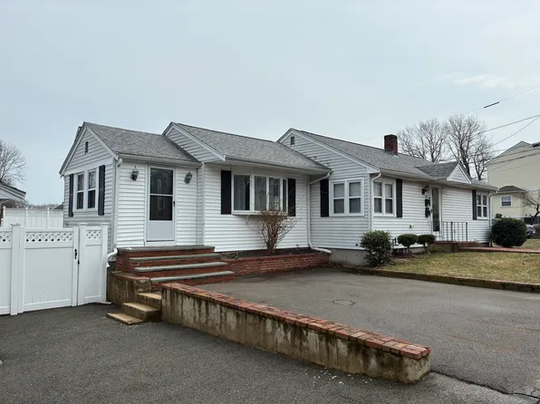 28 Etna Rd #1, Dedham, MA 02026