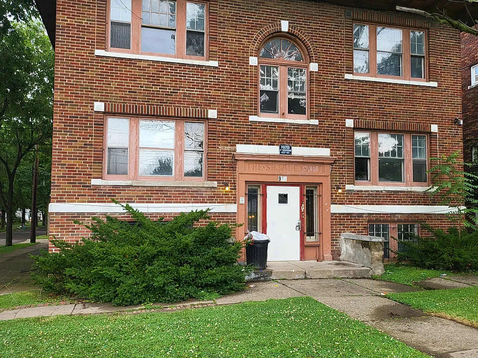 918 Copley Rd #2