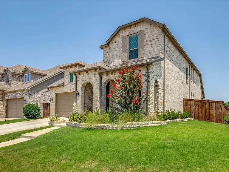 3053 Estuary Dr — Photo 1