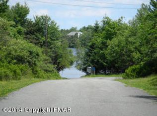 172 Sage Rd, Long Pond, PA 18334