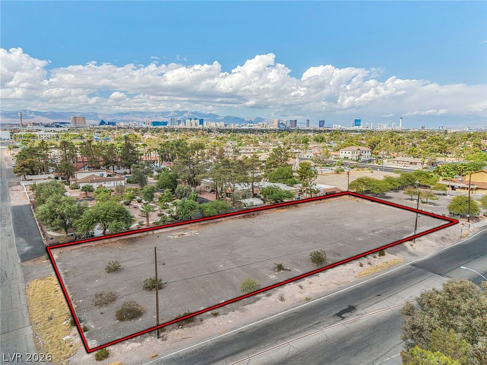 1st image of E Quail Ave