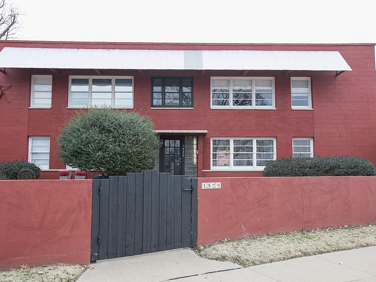 1929 S Riverside Dr #A — Photo 11