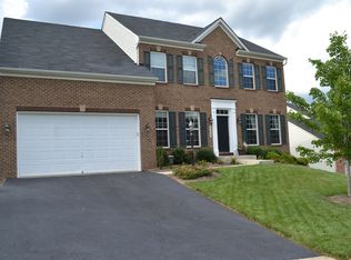 25664 Laughter Dr, Aldie, VA 20105