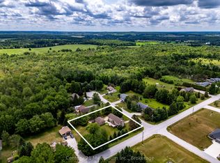 103 Cedar Ct, Chatsworth, ON N0H 1G0