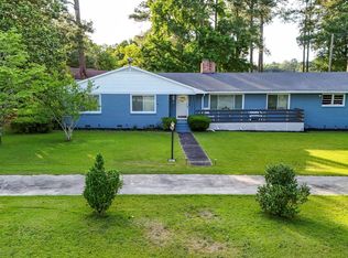 912 Brown St, Bishopville, SC 29010