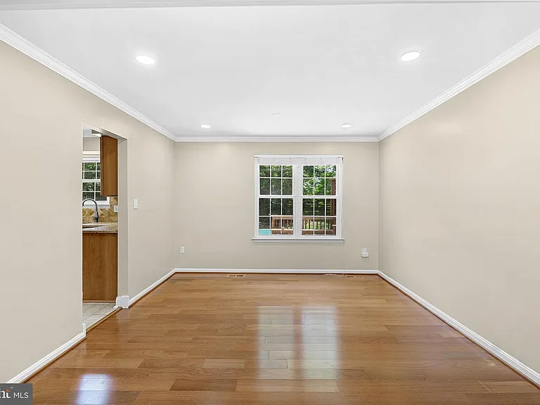 5405 Hampton Forest Way — Photo 11