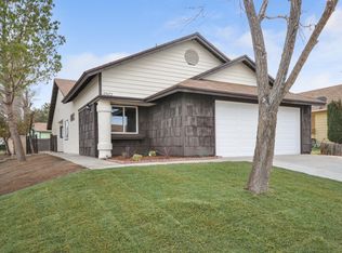 37672 Lasker Ave, Palmdale, CA 93550