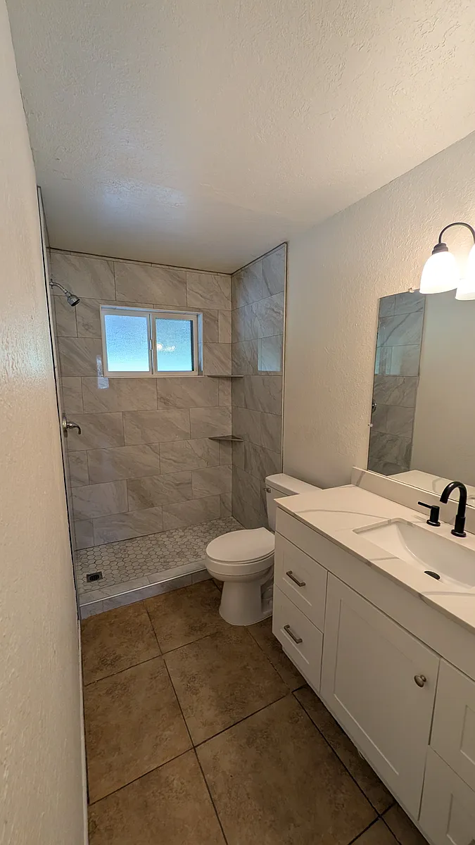 Building Photo - 4540 N Tierra Alta Dr
