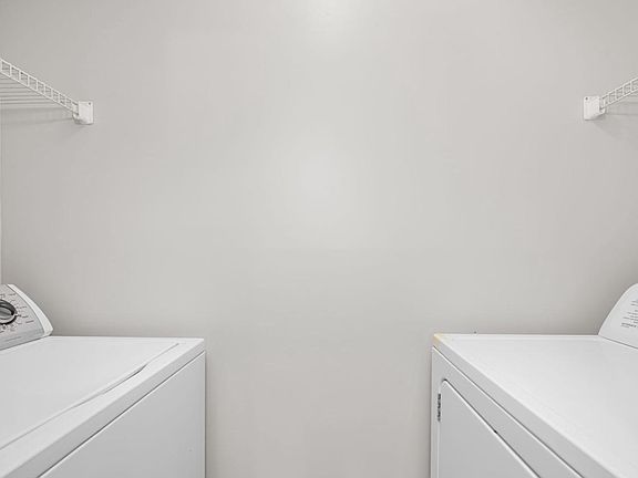2nd image of 1705 Ascot Way
