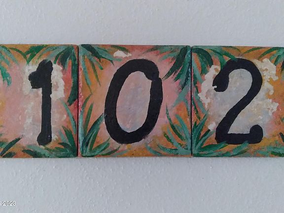 2nd image of 715 E 20th St #102