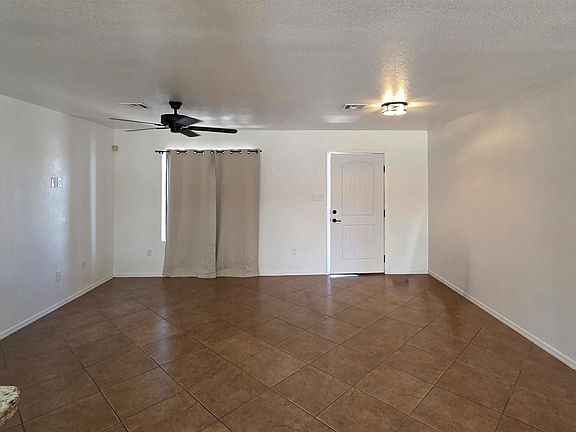 3rd image of 3685 E San Pedro St
