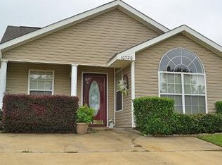 10720 E Bay Tree Dr, Gulfport, MS 39503