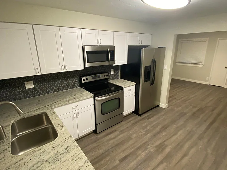 1037 Patterson St #1037 — Photo 14