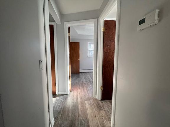 4th image of 345 Beverage Hill Ave APT 4