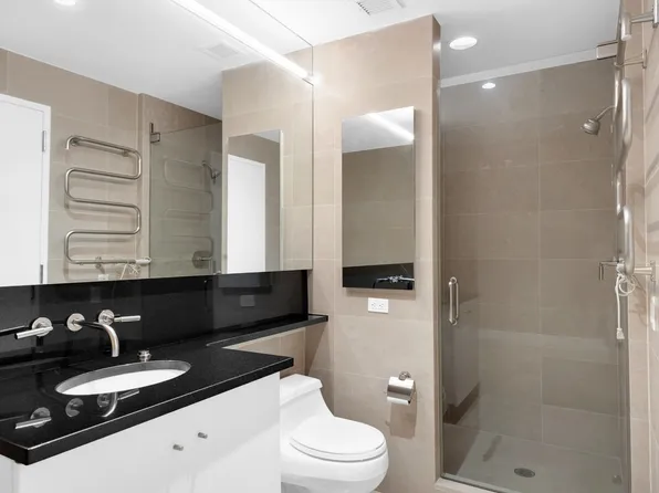 60 East 55th Street image 6 of 10