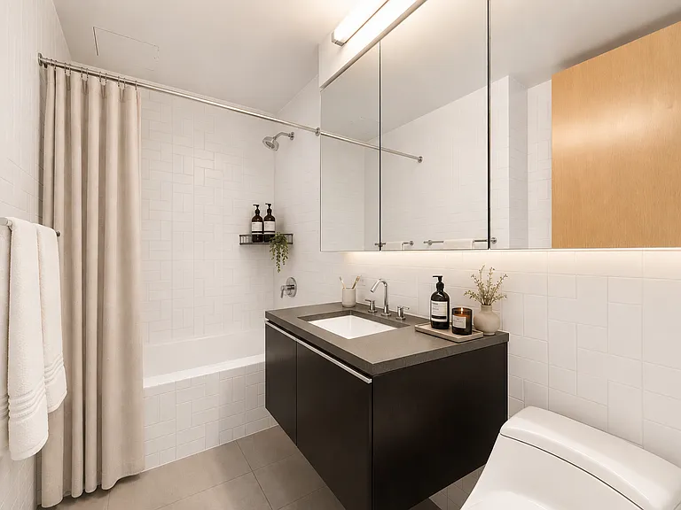 110 3rd Ave #3C — Photo 10