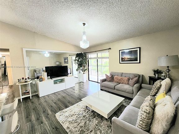 2nd image of 935 NE 199th St #20416