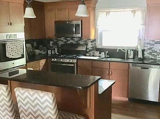 2nd image of 50 Lucas Dr