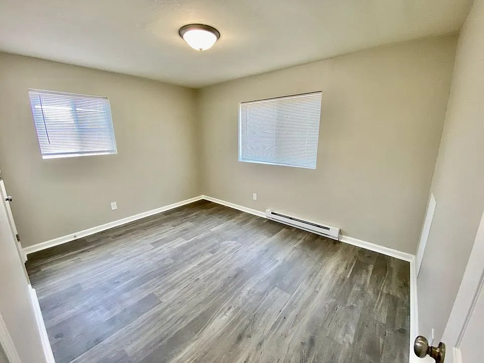 Beech Grove Apartments — Photo 4