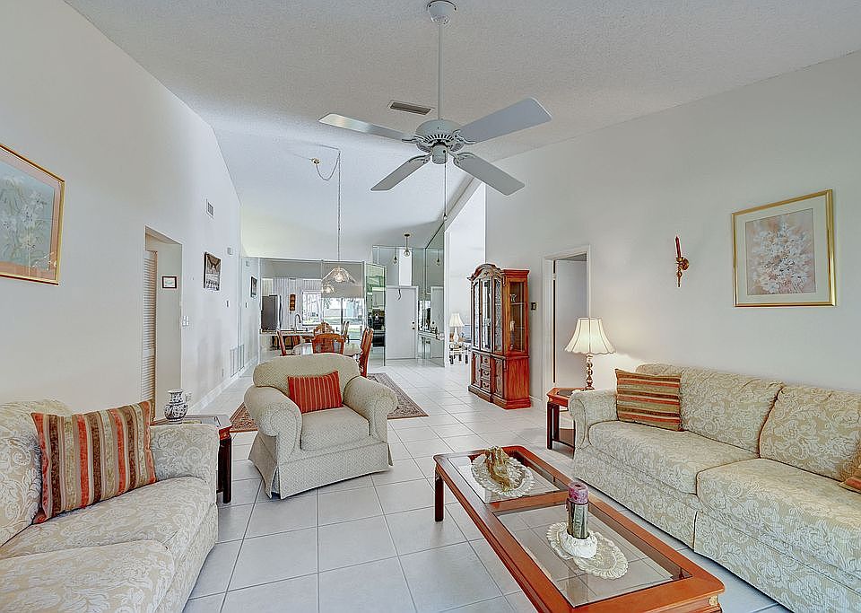 1st image of 7106 Carissa Ct