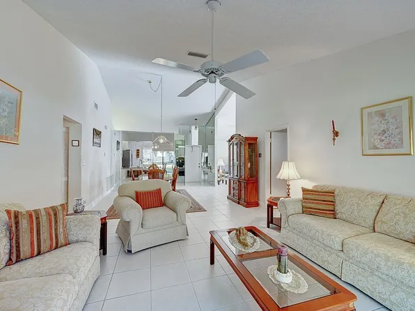 7106 Carissa Ct, Tamarac, FL 33321