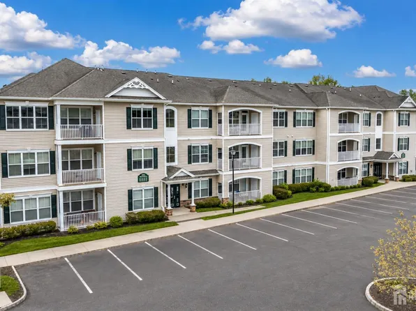 414 Sloan Ct, Matawan, NJ 07747
