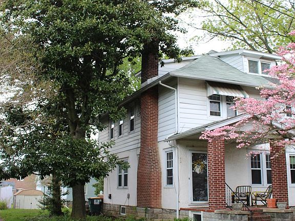 3rd image of 1007 Elizabeth Ave