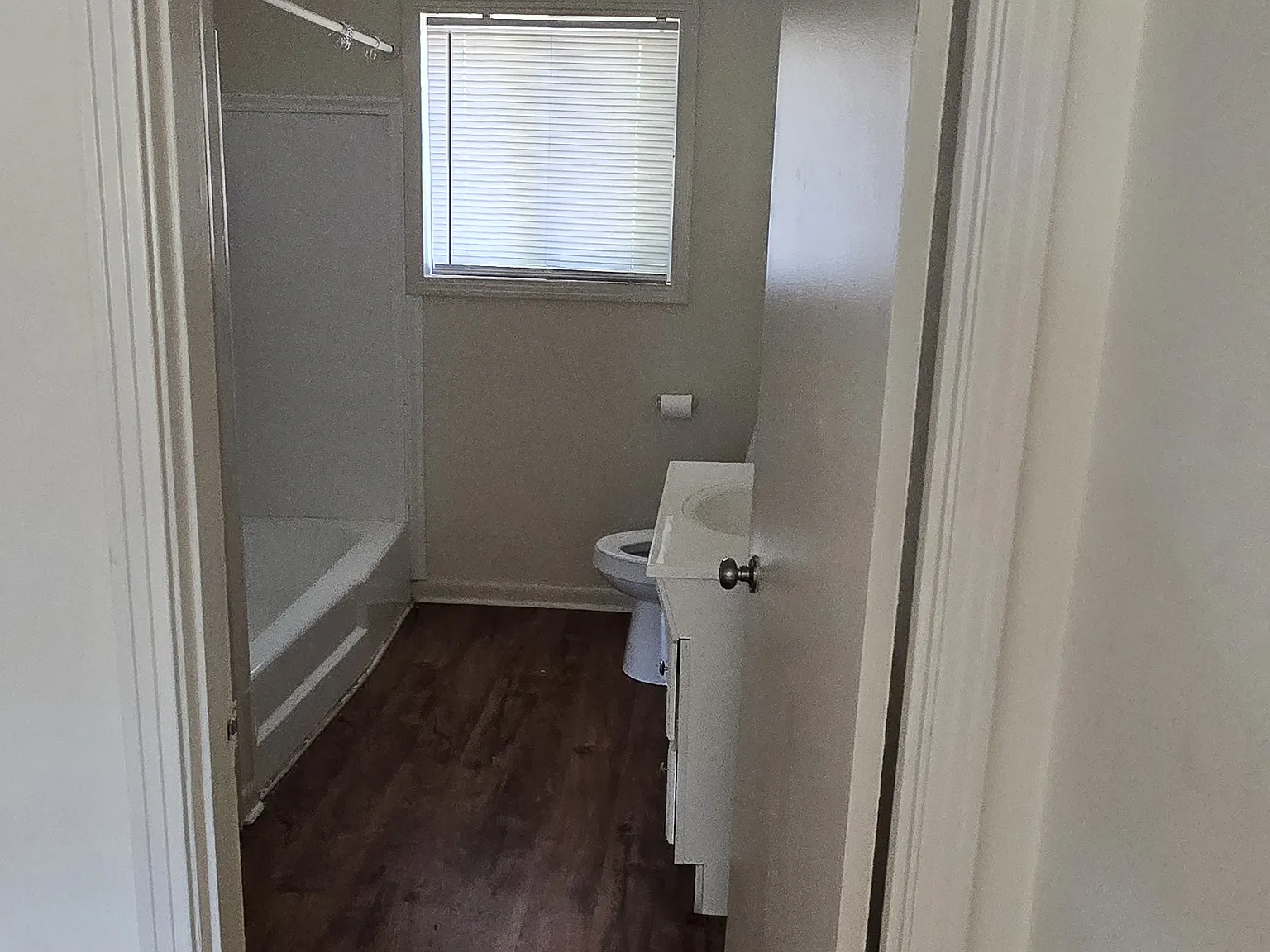 1 bed, $750 — Photo 3