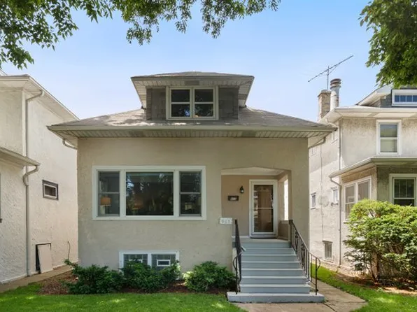 905 S Kenilworth Ave, Oak Park, IL 60304