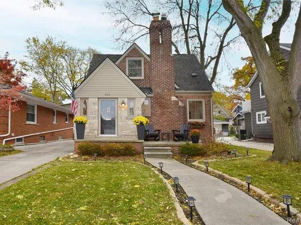 800 Maplegrove Ave, Royal Oak, MI 48067