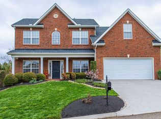 712 Heathgate Rd, Knoxville, TN 37922