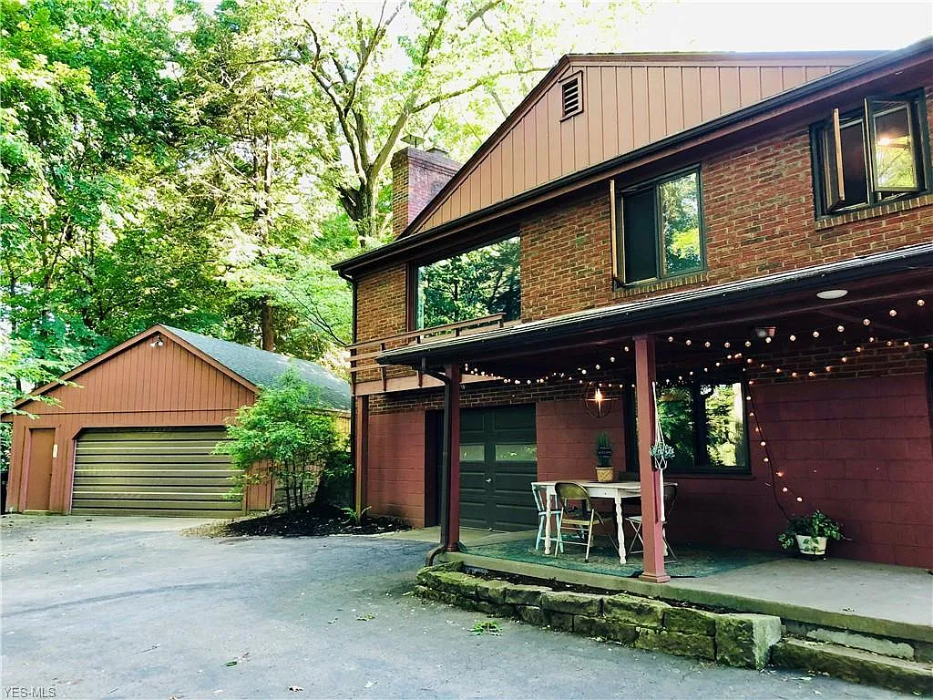 230 Wetmore Dr photo 1
