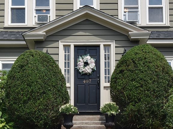 2nd image of 407 Union Ave