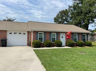 114 Middleton Ct, Tullahoma, TN 37388