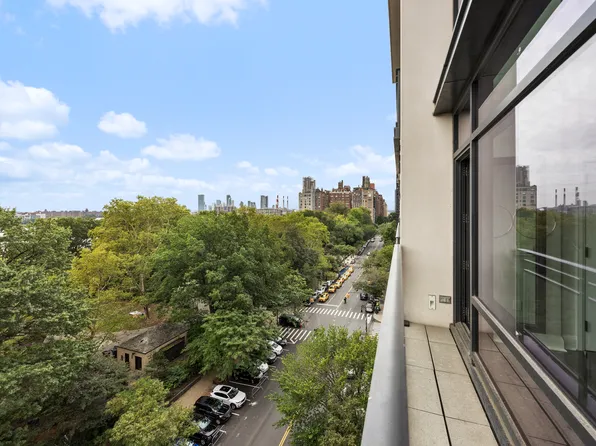 170 East End Avenue image 33 of 33