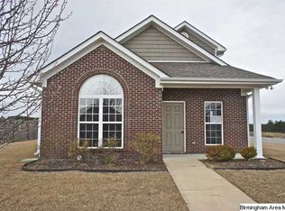 2001 Village Ridge Cir, Calera, AL 35040