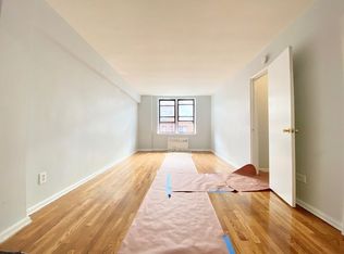 130 E 18th St #J4, Brooklyn, NY 11226