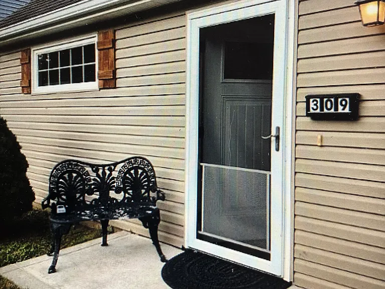 309 Dellwood Rd — Photo 3