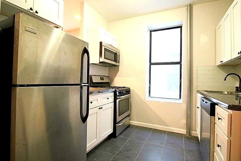 1st image of 610 Flatbush Ave #2