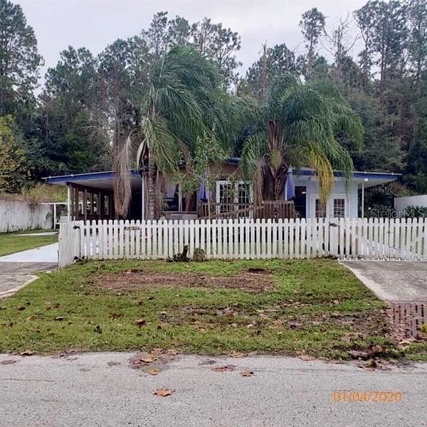 1st image of 16748 Elderberry Dr